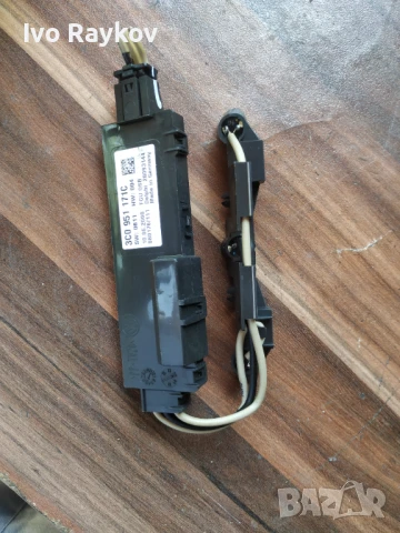 сензорен модул за аларма VW Passat B7 , 3C0951171C , снимка 2 - Части - 50988670