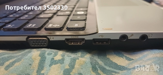 Лаптоп Samsung, снимка 7 - Лаптопи за дома - 53303744