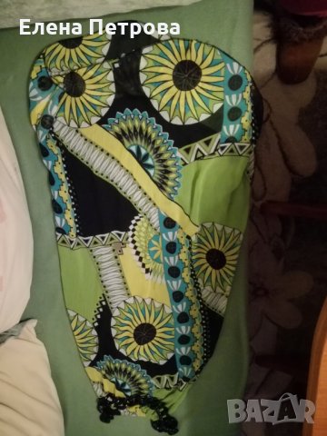 Шарена свободна лятна рокля с гол гръб