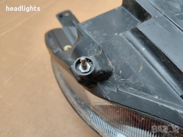 Фар за Ford Fiesta MK8 / Форд Фиеста МК8, снимка 9 - Части - 52971316