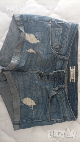 Момплект от 4 бр къси дънкови гащи, снимка 8 - Къси панталони и бермуди - 38099065