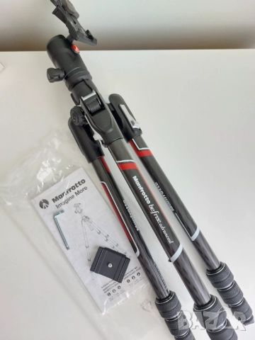 Чисто нов карбонов статив Manfrotto Advanced MKBFRTC4-BH , снимка 2 - Чанти, стативи, аксесоари - 52249724