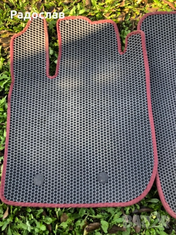 Два комплекта стелки за Dacia Duster 2021 година, снимка 10 - Аксесоари и консумативи - 52519082