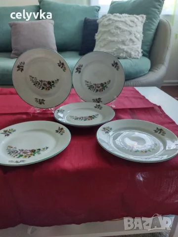 Български порцеланови чинии - Китка, снимка 2 - Сервизи - 50158887