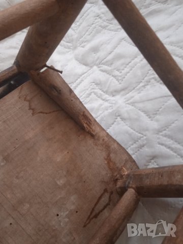 Старо Детско Малко Дървено Столче, снимка 7 - Антикварни и старинни предмети - 43628835