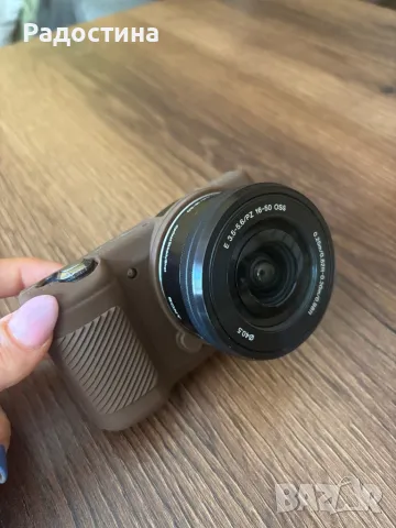 Фотоапарат Sony a5000 – по-добра алтернатива на Canon G7X, снимка 2 - Фотоапарати - 50161259