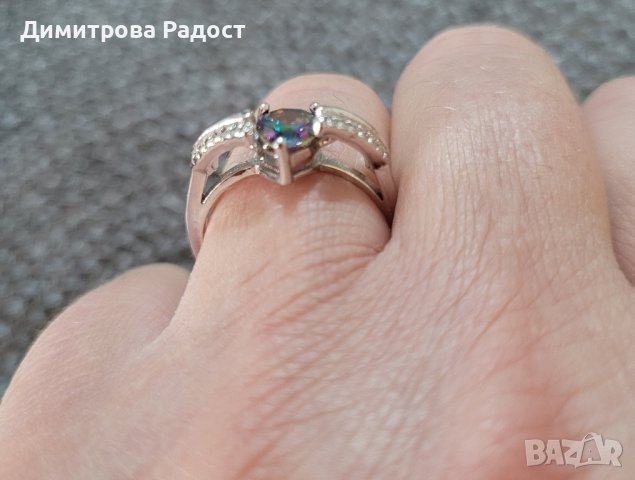 Дамски сребърен пръстен с камък мистик топаз.Състояние ново! , снимка 4 - Пръстени - 43055757
