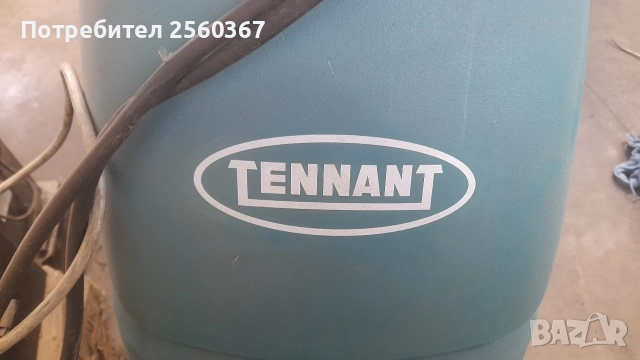 продавам професионална самоходна почистваща машина., снимка 3 - Други машини и части - 52815943