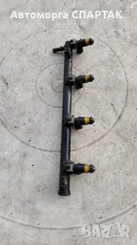 Инжекционна релса RENAULT MEGANE II 1.4 8200139674