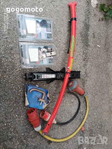 ледоходки, котки за лед и сняг, нови , снимка 6 - Други стоки за дома - 47473221