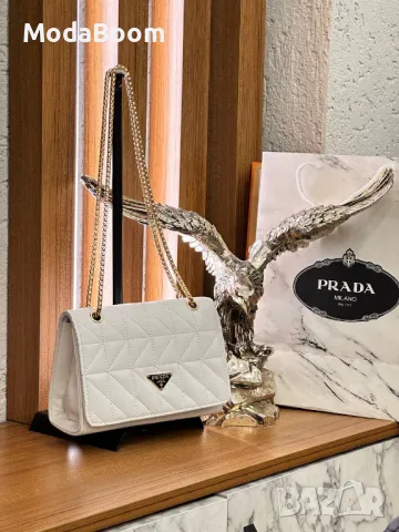 Prad🅰️ дамски чанти Различни цветове , снимка 6 - Чанти - 48848357