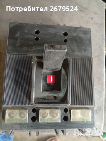 Автоматичен прекъсвач