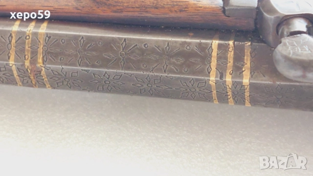 Капсулен пищов в отлично състояние-гравирана цев и златни набивки ,револвер, ятаган,сабя,щик, снимка 14 - Антикварни и старинни предмети - 52217537