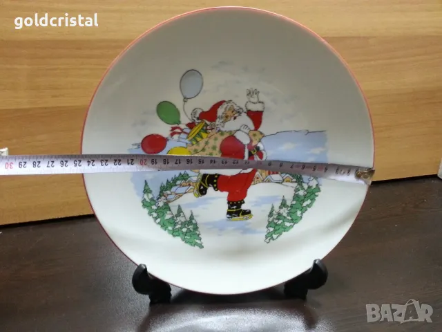 Стар български порцелан плато чиния дядо Мраз, снимка 3 - Антикварни и старинни предмети - 48656087
