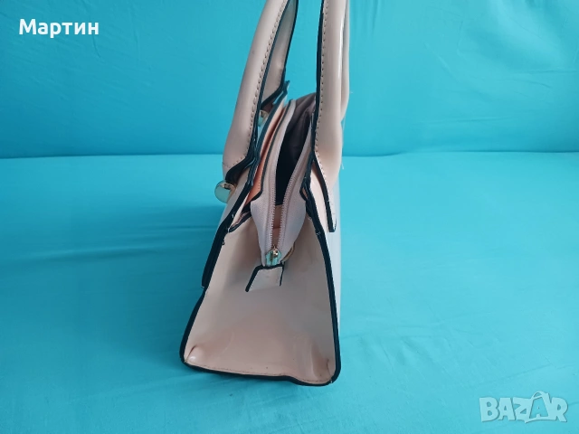Лачена малка чантичка, снимка 6 - Чанти - 53538579