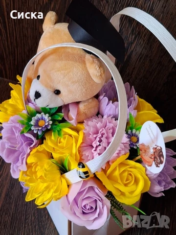 Чанта със сапунени цветя от пластичен сапун,плюшено мече за бъдещи абитуриенти/абсолвенти👩‍🎓, снимка 6 - Подаръци за жени - 50499108
