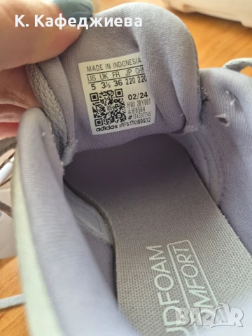 Дамски маратонки Adidas, снимка 4 - Маратонки - 50464736