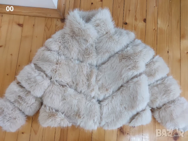 Дамско палто с косъм, снимка 4 - Палта, манта - 50633361