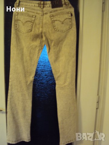 Дамски дънки с апликация, снимка 5 - Дънки - 27997783