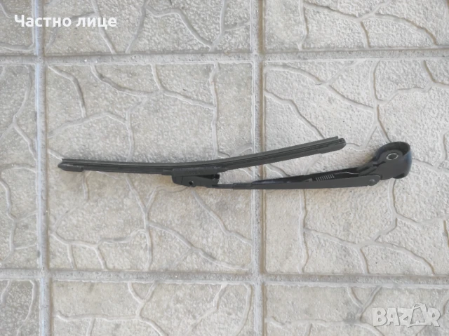 Рамо задна чистачка за VW комби с чистачка  Bosch, снимка 3 - Аксесоари и консумативи - 47172325