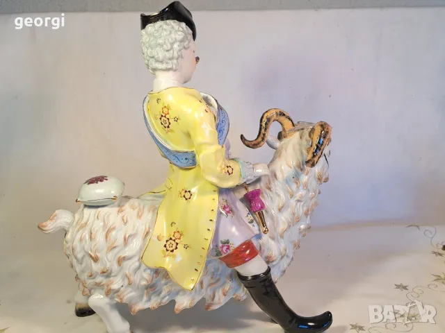 порцеланова статуетка , снимка 9 - Статуетки - 49429056