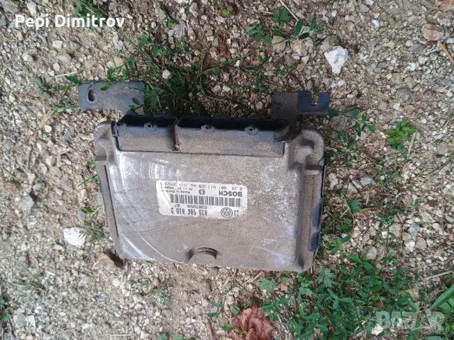 Компютър Двигател Голф 4 - VW Golf 4 (2) N:2 - 038906018D - 0281001611 N, снимка 3 - Части - 47782681