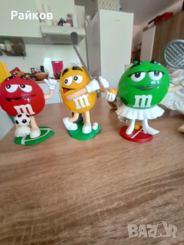 МнМс бонбониери 