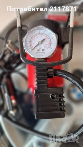 Компресор за автомобил 12V, снимка 3 - Компресори - 50448629