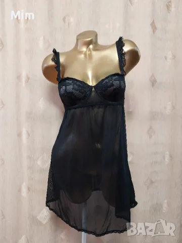 XS/S Черна ефирна нощница с твърда чашка 