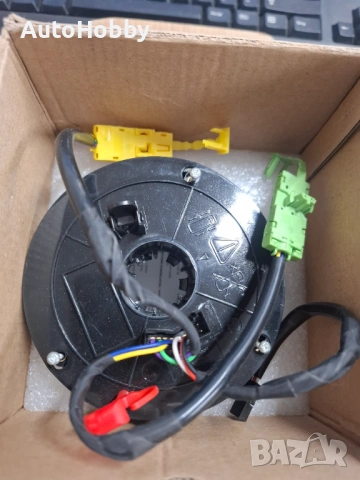 Лентов кабел W203 Mercedes Нов