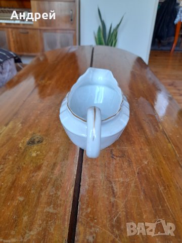 Стара порцеланова сосиера, снимка 4 - Антикварни и старинни предмети - 36950392