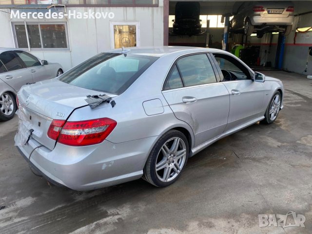 * ПРОДАВА СЕ НА ЧАСТИ* Мерцедес E220CDI W212 AMG BI-XENON, снимка 5 - Автомобили и джипове - 39453952
