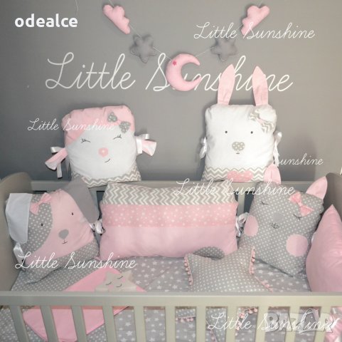  Един приказен комплект с много интересни възглавнички - обиколник, декорация, спално бельо