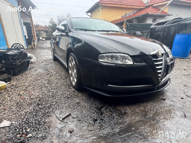 Алфа Ромео GT 2,0 jts , снимка 11 - Автомобили и джипове - 53217418