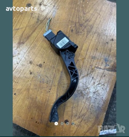 Citroen c4 picasso 2009година 1.6hdi 109кс ръчка Педал Газб, снимка 3 - Части - 40382227