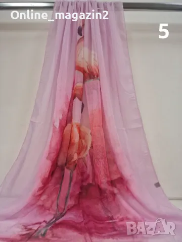 Дамски шал с флорални шарки, снимка 1