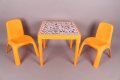 Детска маса с 2 столчета, снимка 1 - Мебели за детската стая - 38674595