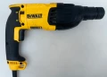 Dewalt D25133-QS - Електрически перфоратор 800W 2.6J, снимка 2
