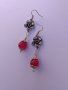 Красиви дълги обеци в цвят Сребро с цветя и рубинено-червени кракъл мъниста , снимка 8