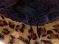 Плюшена шапка идиотка с леопардов принт, снимка 6