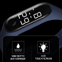 Спортен LED часовник, Силиконова каишка.Диспей 5см,Каишката 25 см, снимка 3 - Мъжки - 37614096