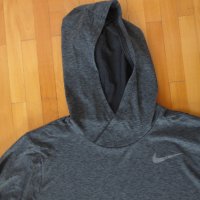 Nike Men's Breathe Training Hoodie , снимка 6 - Спортни дрехи, екипи - 27940843