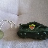 Рома футболна обувчица за закачане на стъкло на кола и друго, снимка 1 - Футбол - 44050423