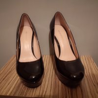 Нови черни обувки на ток 38 номер лак парти , снимка 5 - Дамски обувки на ток - 33547788