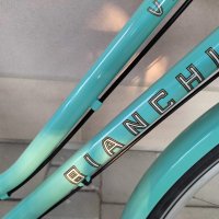 Продавам колела внос от Германия  оригинален Италиански велосипед BIANCHI VENEZIA 28 цола SHIMANO NE, снимка 15 - Велосипеди - 37510050