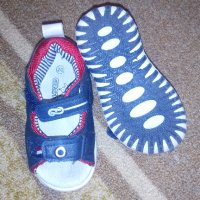 Бебешки летни обувки, снимка 1 - Детски сандали и чехли - 26275406