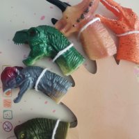 Куклен театър с пръсти пръстчета Динозаври животни гумени гумирани fingers finger, снимка 3 - Други - 37958147