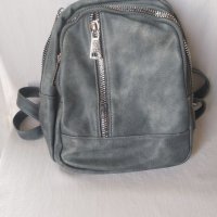 Дамска кожена чанта , раница, снимка 1 - Чанти - 40835862