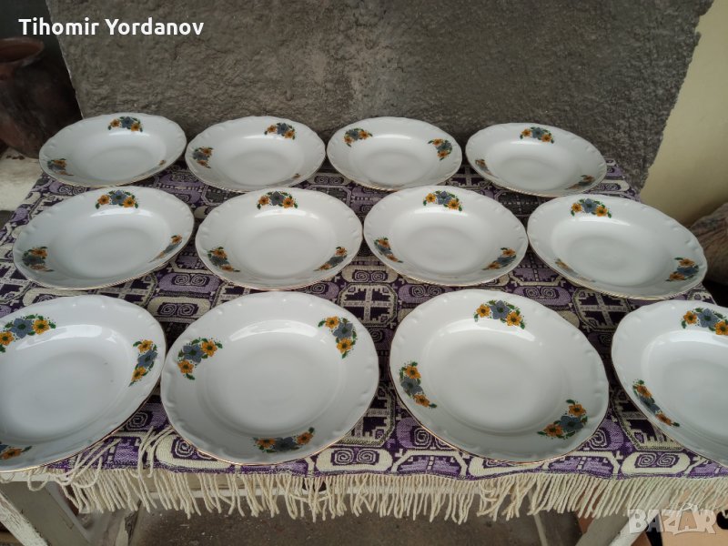 Бг порцелан-Изида . НОВИ- барокови чинии.., снимка 1