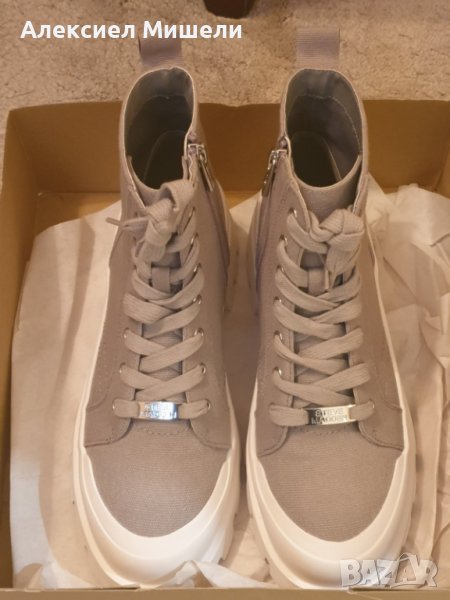 Дамски сиви боти Steve Madden + плътно яке, снимка 1